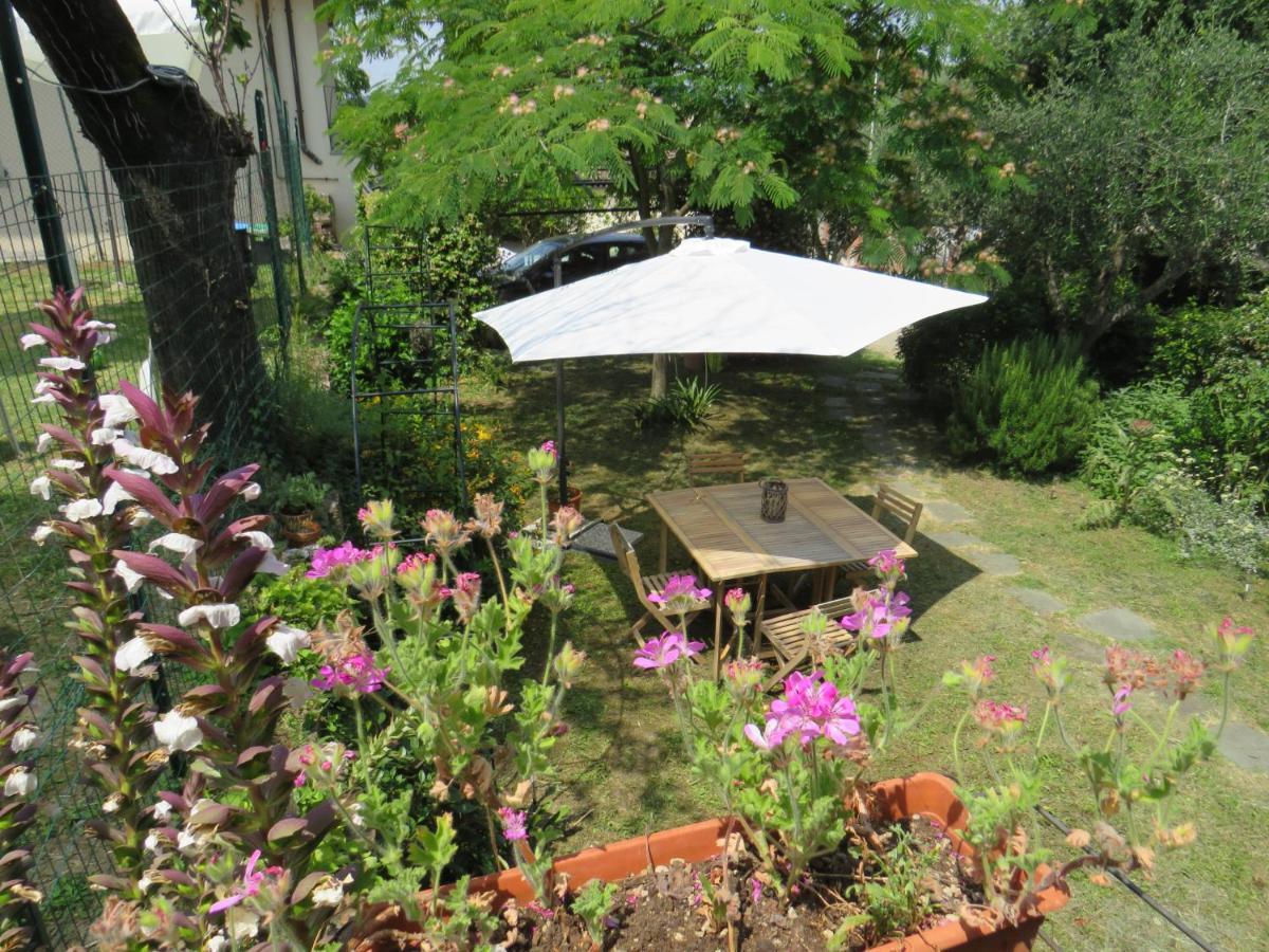 Bed and Breakfast La Superba Ca' Zeneize Фояно-делла-Кьяна Экстерьер фото