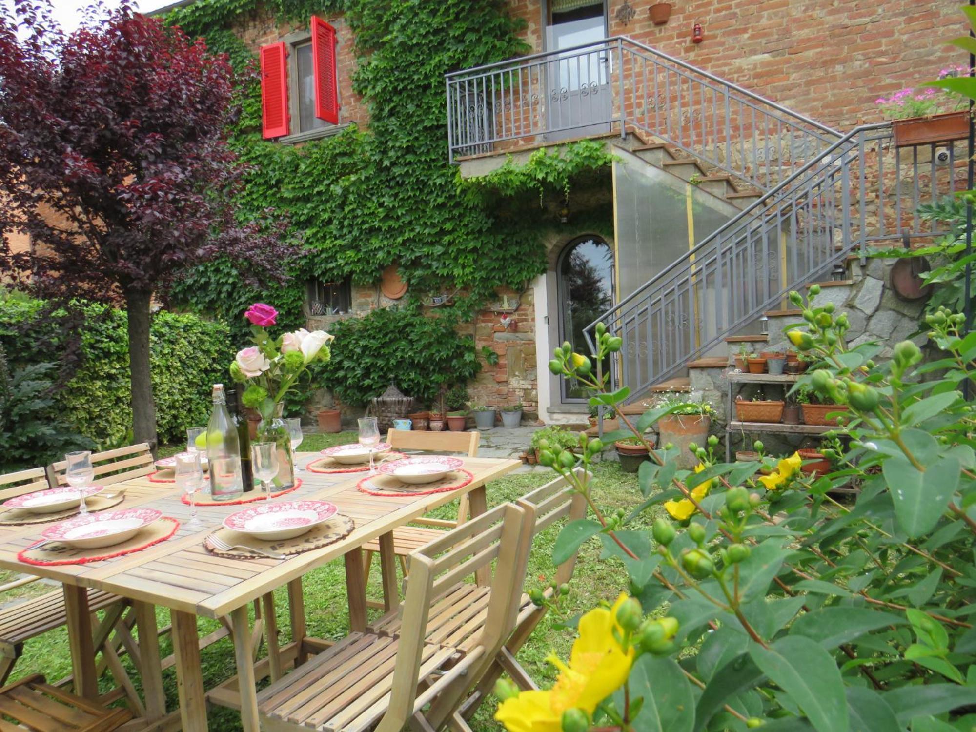 Bed and Breakfast La Superba Ca' Zeneize Фояно-делла-Кьяна Экстерьер фото